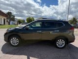 Used 2017 Nissan Rogue SV image 4