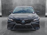 Used 2022 Toyota Camry SE image 2
