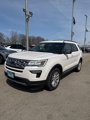 Used 2018 Ford Explorer XLT image 2