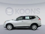Used 2015 Nissan Rogue S image 2
