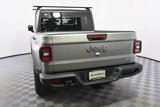 Used 2020 Jeep Gladiator Overland image 4
