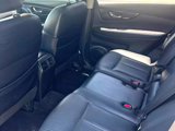 Used 2017 Nissan Rogue SL image 6