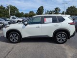 Used 2023 Nissan Rogue SV image 5