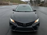 Used 2019 Toyota Camry SE image 2