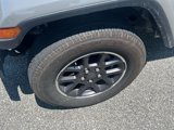 Used 2023 Jeep Gladiator Overland image 4