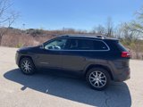Used 2018 Jeep Cherokee Limited image 3