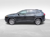 Used 2015 Jeep Cherokee Latitude w/ Cold Weather Group image 2