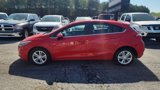 Used 2018 Chevrolet Cruze LT w/ Convenience Package image 2