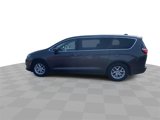 Used 2023 Chrysler Voyager LX image 5