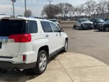 Used 2016 GMC Terrain SLT image 3