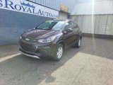 Used 2022 Chevrolet Trax LT w/ Driver Confidence Package image 2