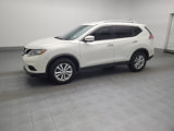 Used 2016 Nissan Rogue SV image 2