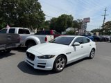Used 2017 Jaguar XE image 4