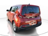 Used 2022 Kia Soul LX w/ Technology Package image 2