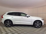 Used 2020 Volvo XC60 T5 Momentum image 3