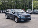 New 2025 Chrysler Pacifica Select image 3