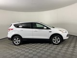Used 2014 Ford Escape SE image 2