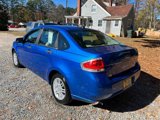 Used 2011 Ford Focus SE w/ 201A Rapid Spec Order Code image 4