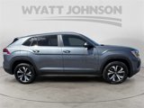 New 2025 Volkswagen Atlas Cross Sport SE image 6