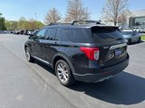 Used 2021 Ford Explorer XLT w/ Equipment Group 202A image 5