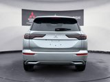New 2025 Mitsubishi Outlander SE image 4