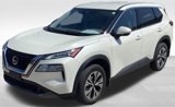 Used 2021 Nissan Rogue SV image 3