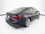 Used 2022 Volkswagen Jetta SE image 5