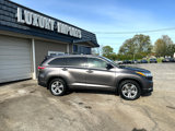 Used 2015 Toyota Highlander Limited w/ Driver Technology Package image 3