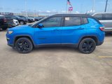 Used 2020 Jeep Compass Latitude image 2