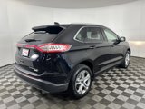 Used 2016 Ford Edge Titanium w/ Technology Package image 5