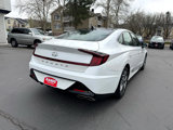 Used 2022 Hyundai Sonata SEL w/ Convenience Package image 2