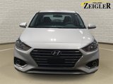 Used 2022 Hyundai Accent SEL image 2