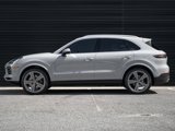 Used 2021 Porsche Cayenne image 2