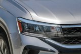 Certified 2022 Volkswagen Taos SE image 4