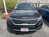 Used 2022 Kia Seltos LX image 2