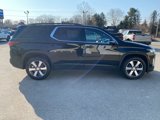 Used 2022 Chevrolet Traverse LT w/ LT Premium Package image 2