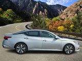 Used 2022 Nissan Altima 2.5 SV image 2