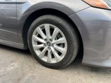 Used 2018 Toyota Camry LE image 5