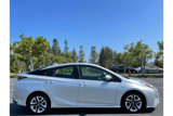 Used 2017 Toyota Prius Four Touring image 2