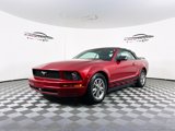 Used 2005 Ford Mustang Convertible image 4
