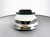 Used 2017 Nissan Altima 2.5 SR w/ Midnight Edition Package image 4