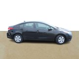 Used 2017 Kia Forte LX image 2