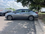 Used 2021 Nissan Versa SV image 4