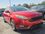 Used 2018 Ford Focus SE w/ SE Appearance Package image 2