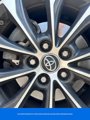 Used 2016 Toyota Avalon XLE Premium image 3