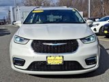 Certified 2021 Chrysler Pacifica Touring-L image 2