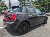 Used 2019 MINI Cooper 4-Door Hardtop image 4