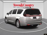 New 2025 Chrysler Pacifica Select image 5