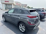 Used 2023 Hyundai Kona SEL image 2