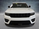 New 2024 Jeep Grand Cherokee Altitude image 5